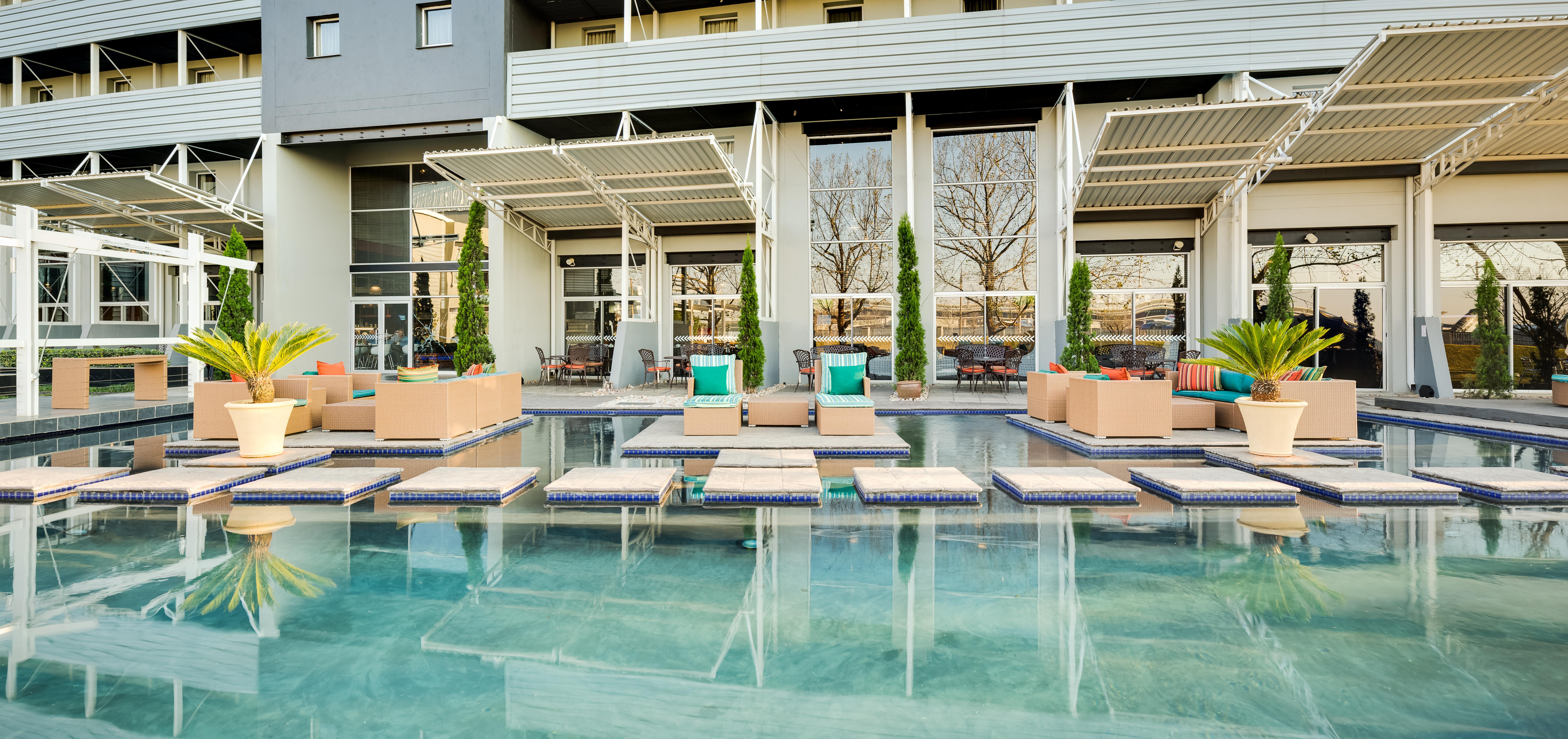 Protea Hotel By Marriott O R Tambo Airport Kempton Park Eksteriør bilde
