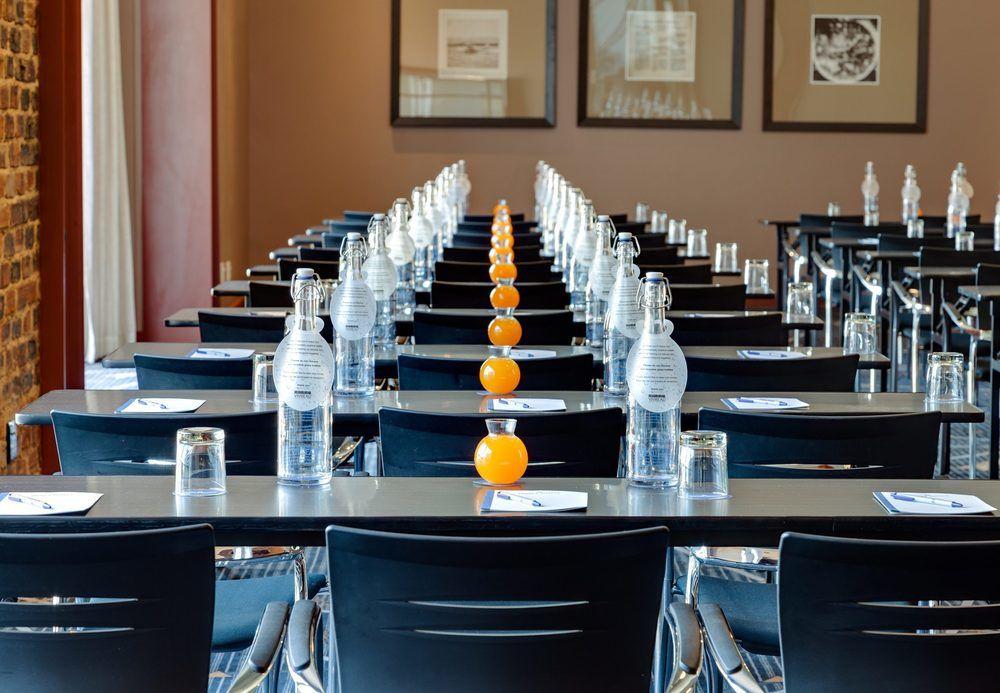 Protea Hotel By Marriott O R Tambo Airport Kempton Park Eksteriør bilde