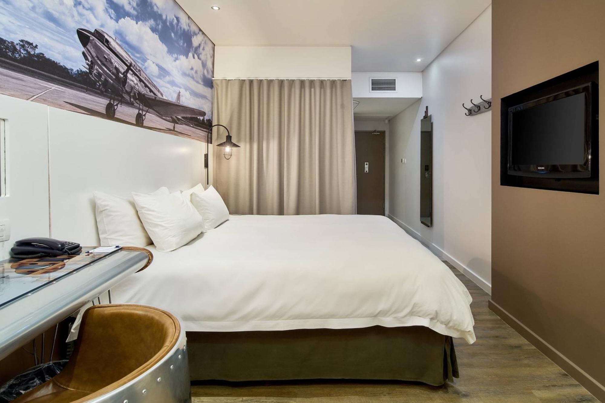 Protea Hotel By Marriott O R Tambo Airport Kempton Park Eksteriør bilde